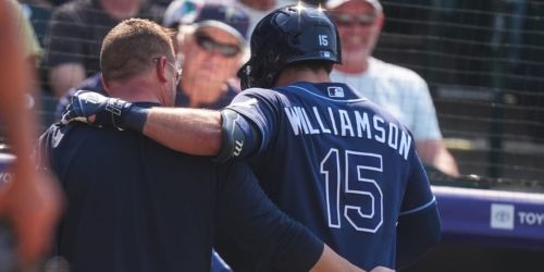 Williamson (right hamstring) likely headed to IL after 9th-inning exit