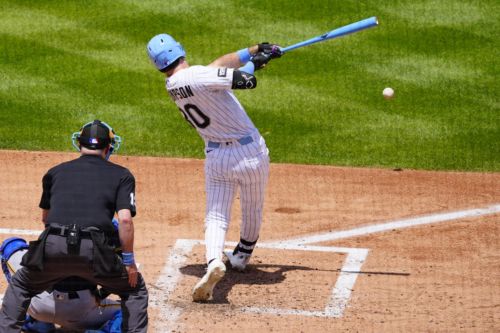 Rockies can’t finish the sweep, lose to Pirates 8-6