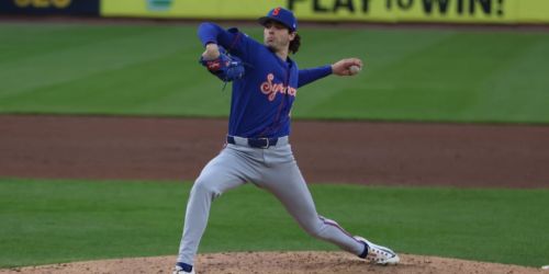 Mets call up lefty prospect Thornton to pitch Wednesday