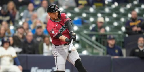 23-game hit streak -- and that's not counting last season! Vargas on historic tear