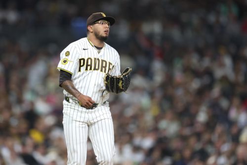 Padres waste Michael King gem, drop series opener to Cards