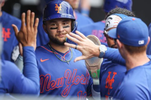 Mets salvage series finale versus the Reds
