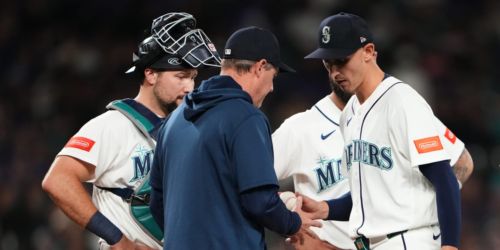 'Frustrating' skid continues for Mariners with 3rd straight loss to A's