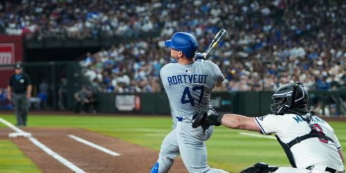 Mets add catching depth, claim Rortvedt from Dodgers