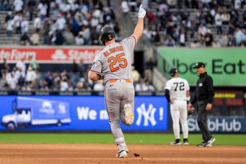 Alonso hits two more HRs in 10-2 Orioles win over Yanks