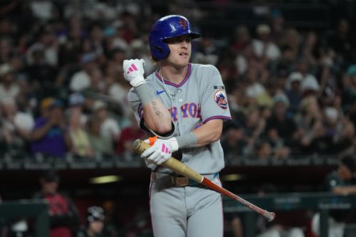 Mets Bats Go Silent Again In 2-1 Loss To D-backs