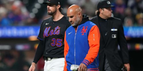 Holmes tweaks hamstring, but 'pretty optimistic' he'll make next start