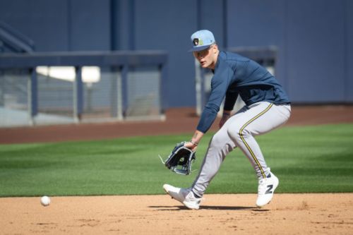 Brewers Place Cooper Pratt On 10-Day IL