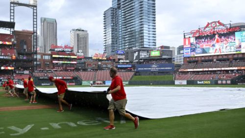 Cardinals vs. Royals rain delay: Details, updates on when game will start