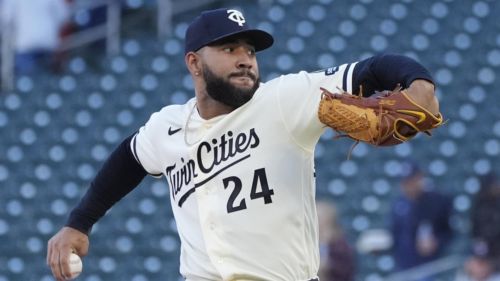Cubs might continue reclamation project haul with latest Twins' bullpen arm cut loose