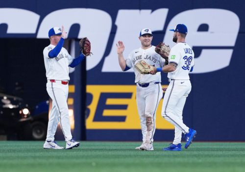 Jays Beat Astros
