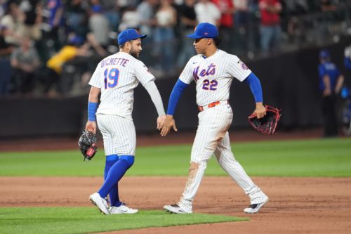 Mets Morning News: Mets stop the bleeding against Reds