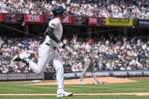 Cody Bellinger’s two-homer game leads to smooth Yankees win over Orioles