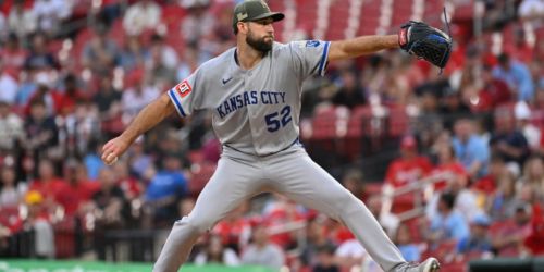 Wacha solid in St. Louis return, despite Royals' 5th straight loss