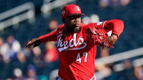 Reds spring training warning sign should have fans paying attention