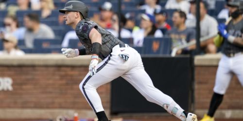 Ewing takes big step toward busting slump with 1st HR since July