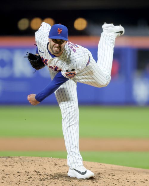 More like David Peters-out; Mets get blown out in the rain