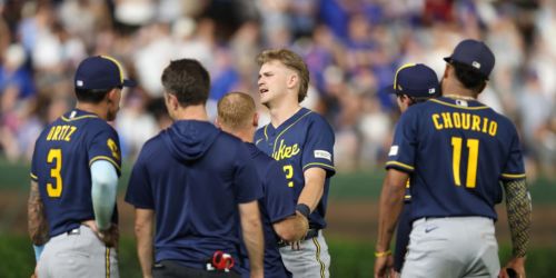 Pratt, Chourio and Ortiz survive scary outfield collision in Brewers' win