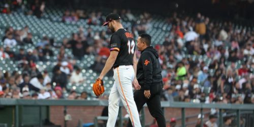 For 2nd straight night, Giants lose starter to throwing arm injury