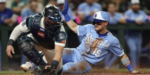 Royals' 17-K, 0-walk come-from-behind win, in a word? 'Unorthodox'