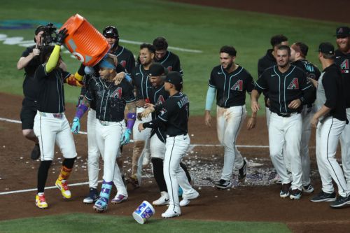 Snake Bytes 5/20:  Still a Par-tay!