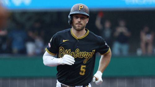 Pirates must extend Brandon Lowe because possible high-profile replacement would be nightmare