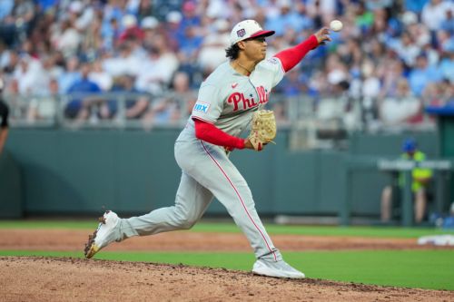 Barbecue sauce: Phillies 6, Royals 1