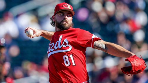 Terry Francona's comments hint at Reds reliever who could steal Opening Day spot