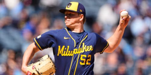 Clutch out at plate on Witt aids Harrison's solid start in series win vs. KC