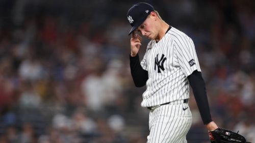 Yankees' Will Warren caught cursing on mound after Trent Grisham's latest CF mistake