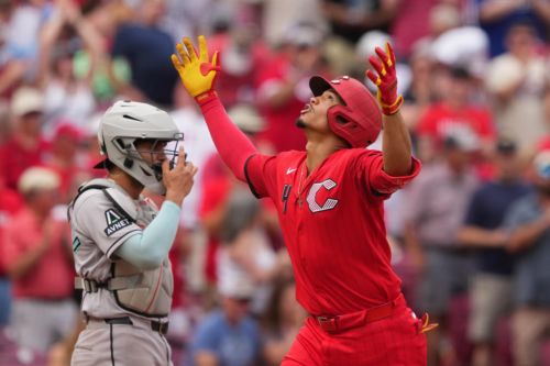 8th inning homer from Noelvi Marte leads Reds past Diamondbacks