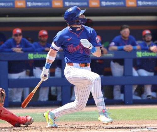 Tong Shaky in Debut, Benge Collects Three Hits