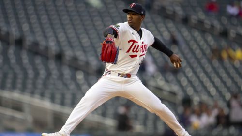 Kendry Rojas returns to provide much-needed pitching help as Twins DFA struggling reliever