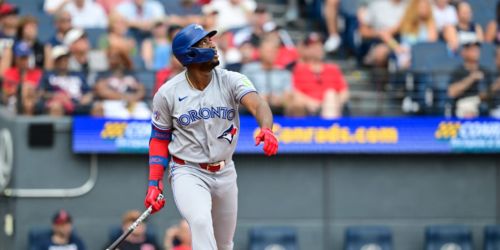 D-backs claim outfielder Sánchez off waivers from Blue Jays