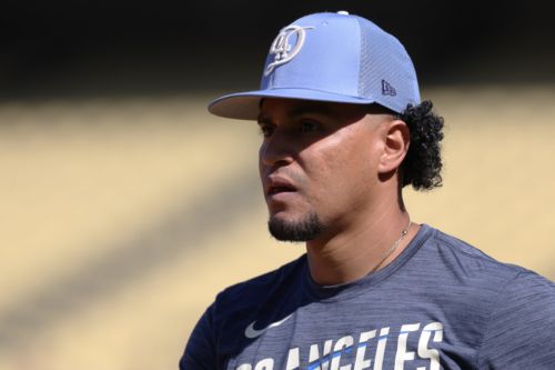 Santiago Espinal becomes free agent after clearing waivers