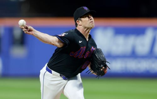 Mets mail it in after Stock gives up seven in loss to Brewers