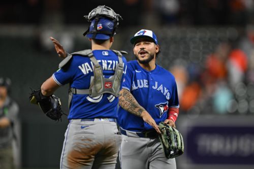 Nunez wildness costs the Orioles again in 2-1 loss to Jays