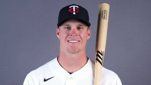 2 Twins prospects who took advantage of the St. Paul Saints' Field of Dreams spotlight, 2 who didn't