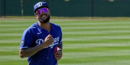 Royals deal Bubic for reliever Duran, acquire RHP Hoffman in slow Deadline