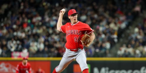 Johnson goes into offseason with 'a little fire' after taking loss in final start