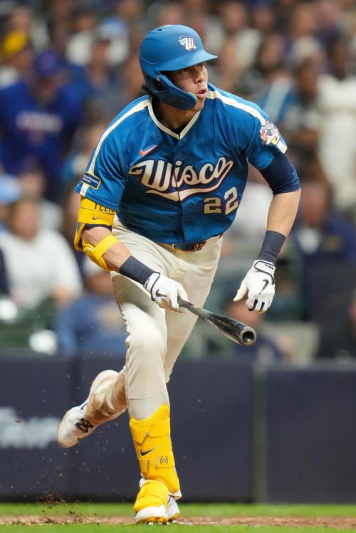 Offense; Henderson; Stay hot as Brewers shut down Rangers