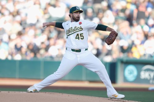 Athletics Drop Series Opener to Mariners 9-2