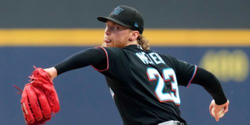 Meyer's extended rest backfires in first start after All-Star nod