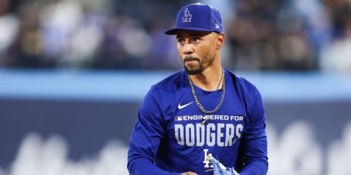 Dodgers hope Mookie's return on Monday sparks offense