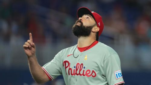Orioles' latest half measure signing immediately blows up in their face