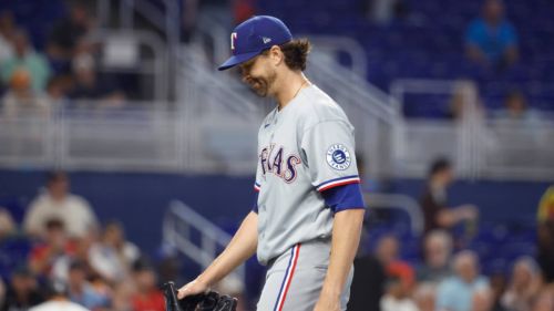 Jacob deGrom injury scare comes at the worst possible moment for Rangers