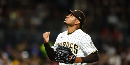 Unlikely pitching duo steps up for Padres as Cronenworth's bat stays hot