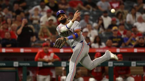 Rangers' utility man Ezequiel Duran has a chance to make one-of-a-kind MLB history