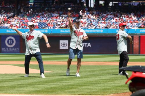 Four ‘phantom’ Phillies honored in Field of Dreams-style first pitches: ‘Affirms your career’